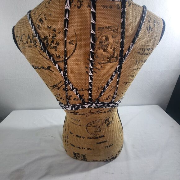 Victorias Secret Sport Black/White Strappy Back Sports Bra Size Large - Picture 2 of 6